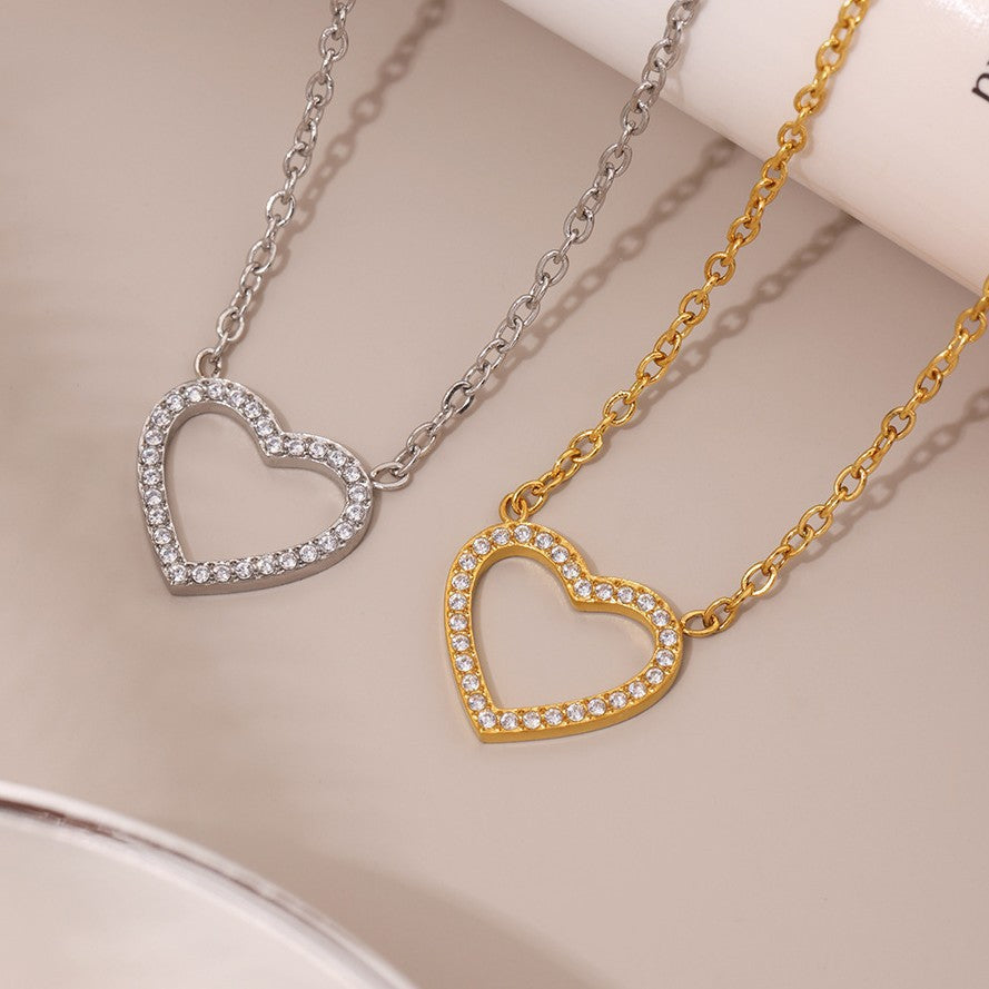 Stainless Steel Fully Jeweled Loving Heart Zircon Non-fading Texture Bracelet For Women