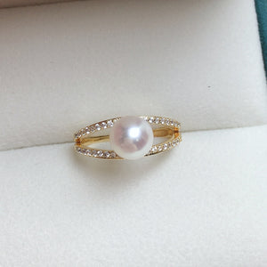 Simple AAA Zircon Natural Freshwater Pearl Ring