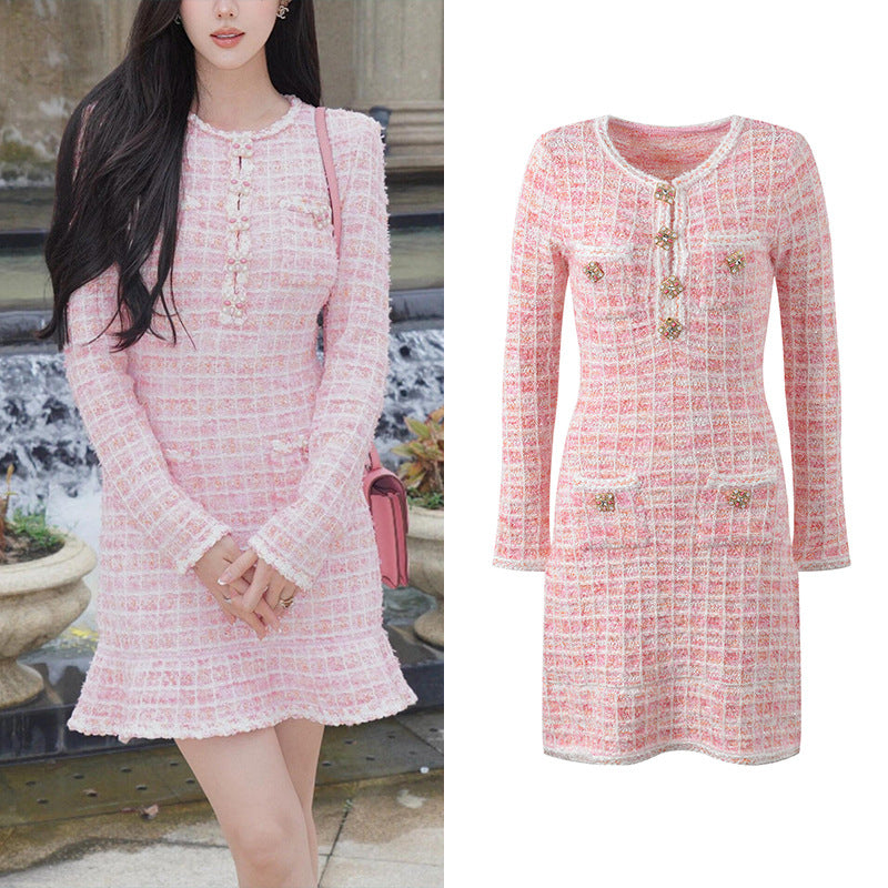 Temperament Cute Youth-looking Plaid Crew Neck Knitted Dress