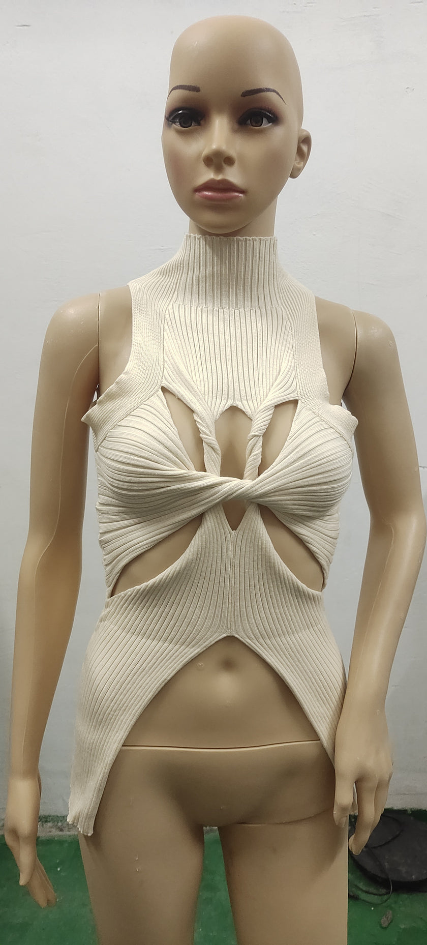 Irregular Sleeveless Hollow-out Twisted Wool Vest For Women