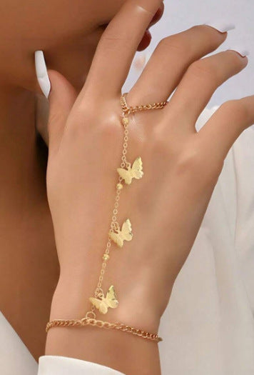 Creative Ring Connecting Finger Love Chain Bracelet