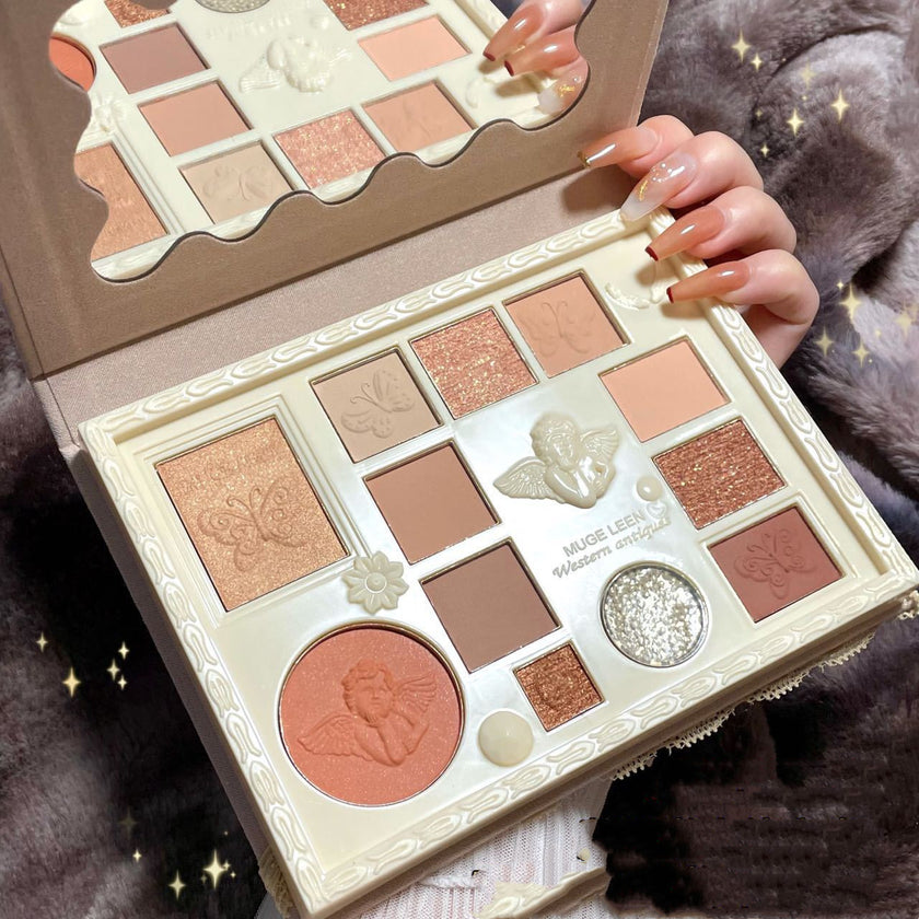 12 Colors Lace Pearly Matte Eyeshadow Palette