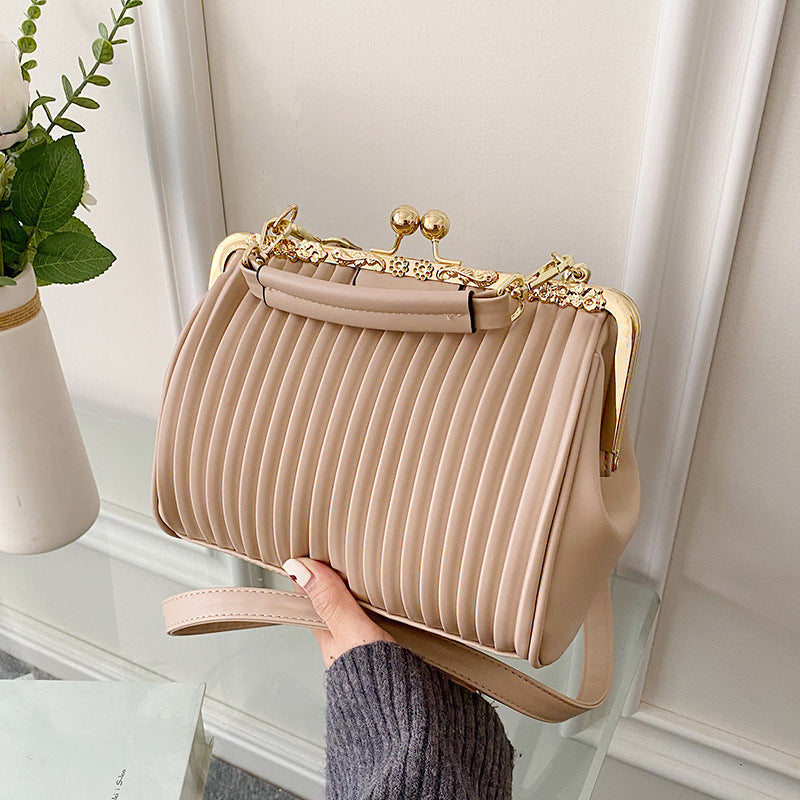 Commuter Shoulder Western Style Pleated Crossbody Bag
