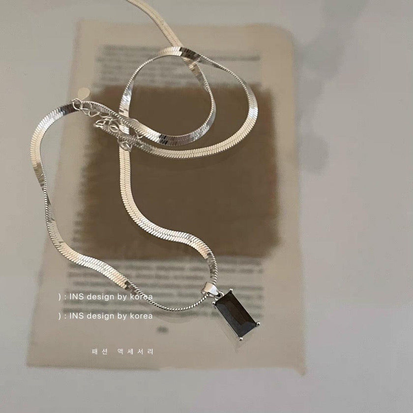 Ins Girl Special-interest Design Color Rhinestone Snake Bones Chain