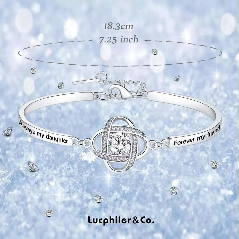 Lucky Four-Leaf Clover Bracelet Female Flower Girlfriends