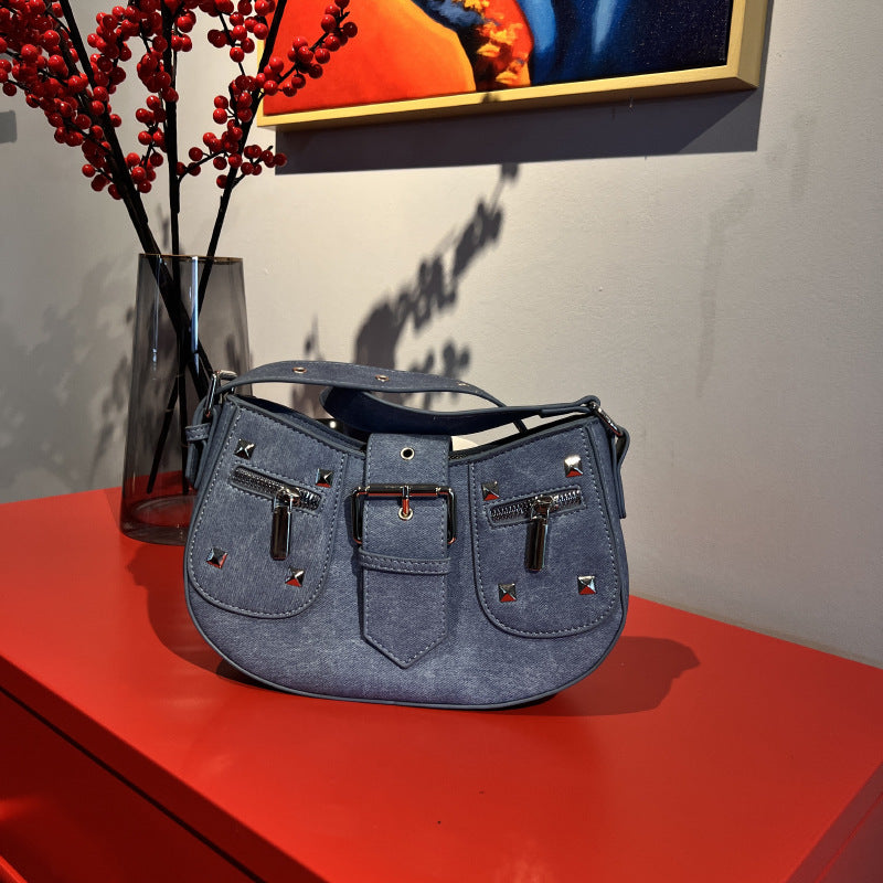 Women's Fashion Retro Rivet Shoulder Underarm Bag