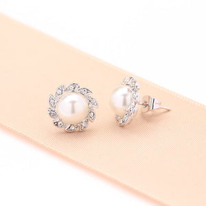 Simple Refined Rhinestone Artificial Pearl Earrings