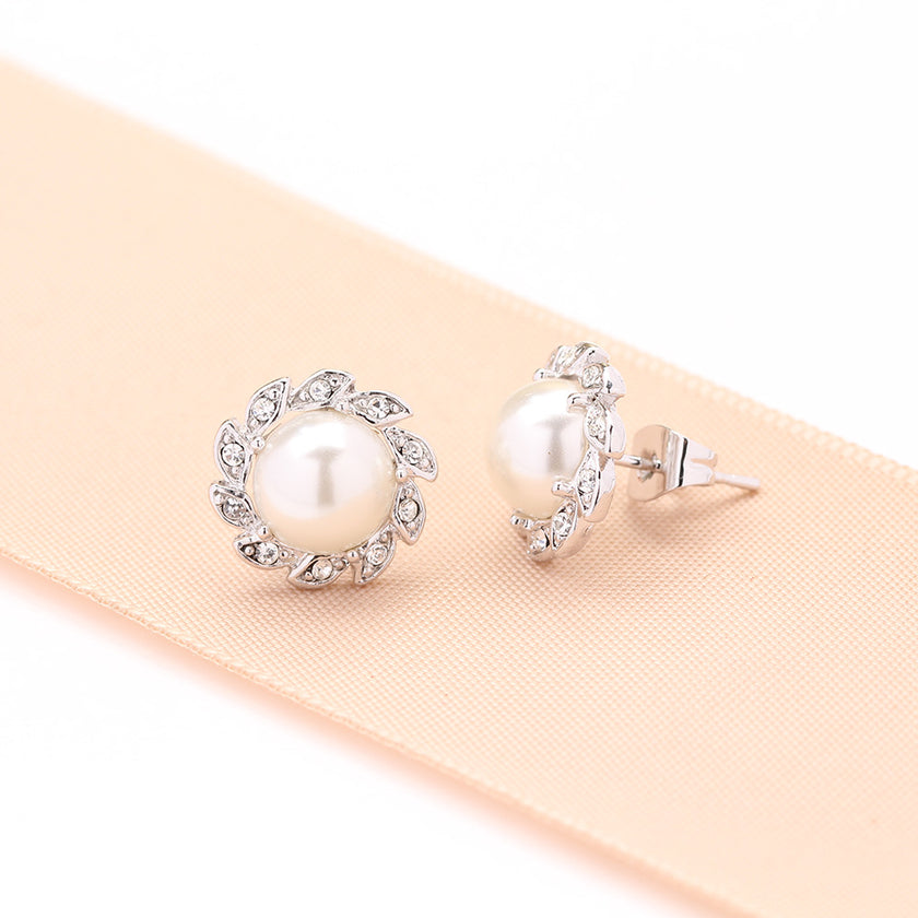 Simple Refined Rhinestone Artificial Pearl Earrings