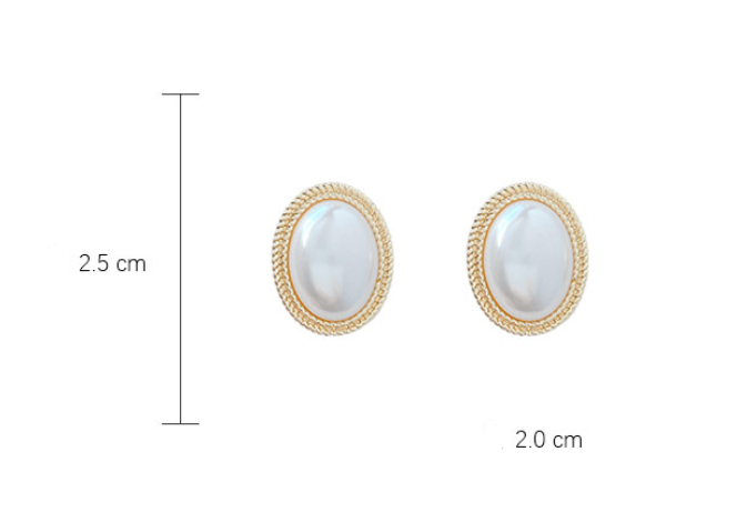 French Retro Hepburn Baroque Pearl Ears
