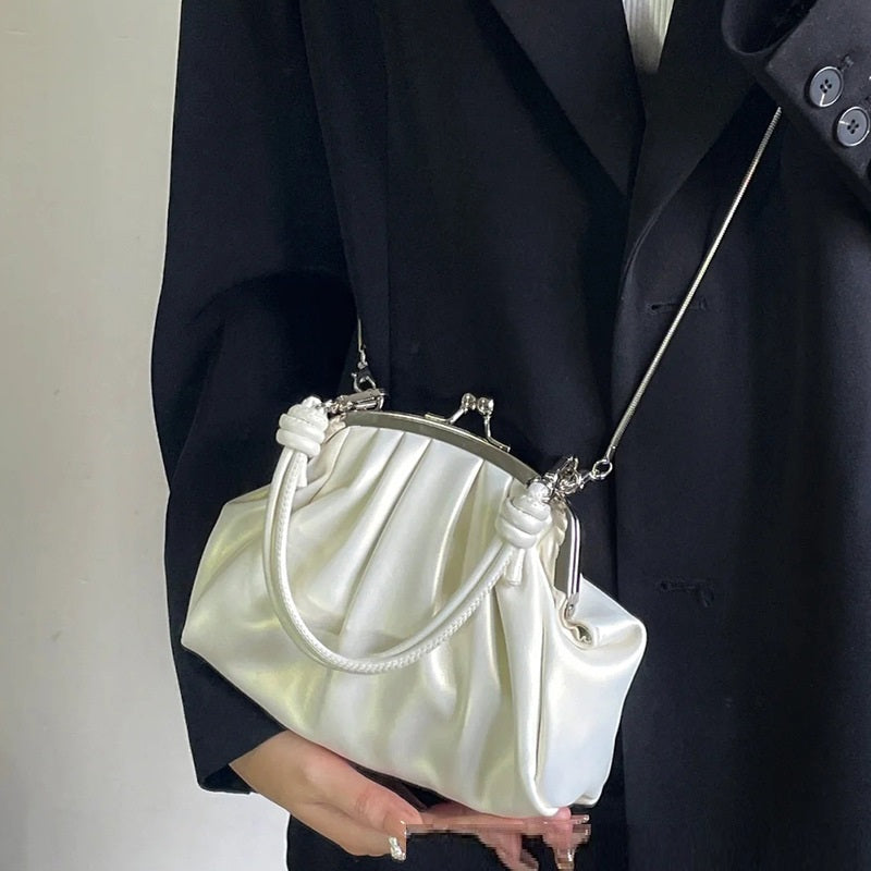 Casual Fashion Cloud Portable Cute Pleated Clip Bag