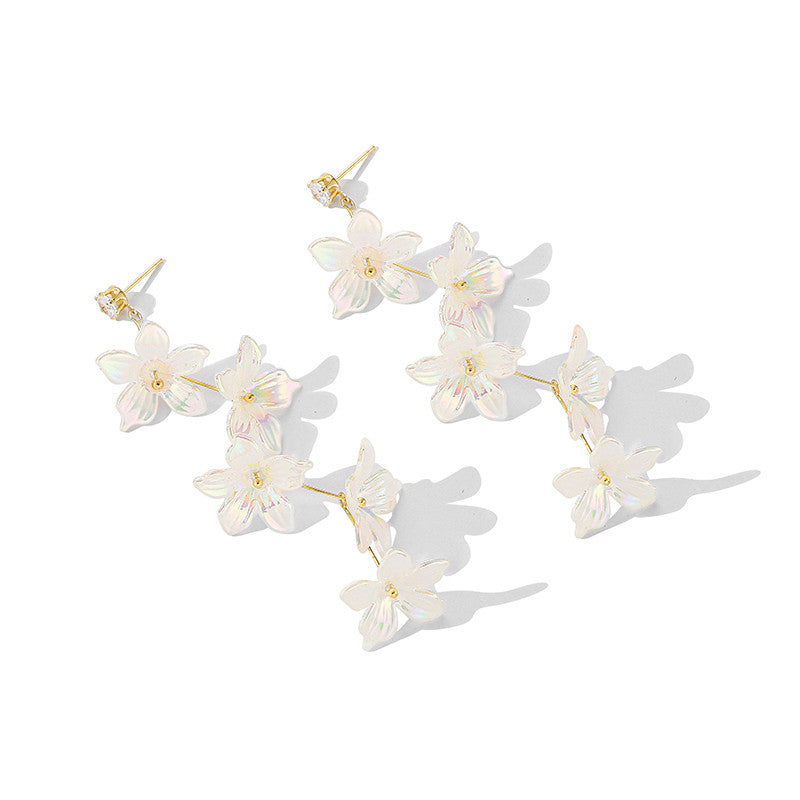 Women's Exaggerated Tassel White Flower Long Earrings