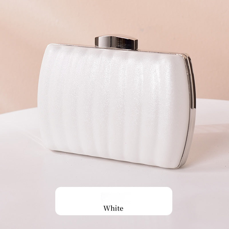 Women's Fashion Creative Chain Clutch Shoulder Bag