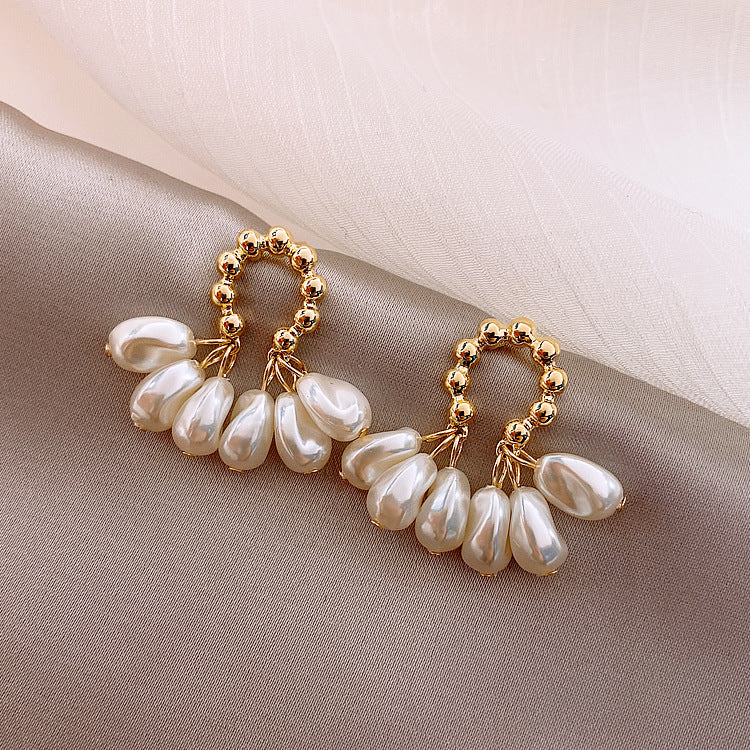 Female Baroque Pearl Earrings