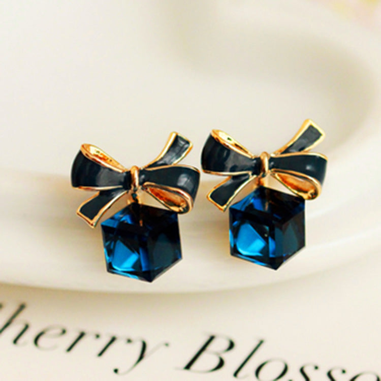 Bow Cube Earrings