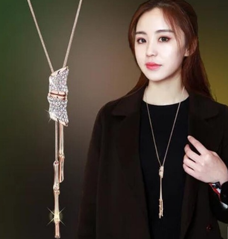 Korean fashion accessories, sweater chain, Crystal Snowflake Necklace, long necklace necklace, tassel sweater chain