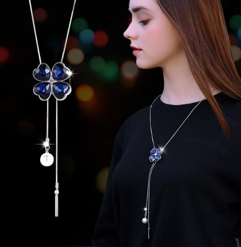 Korean fashion accessories, sweater chain, Crystal Snowflake Necklace, long necklace necklace, tassel sweater chain