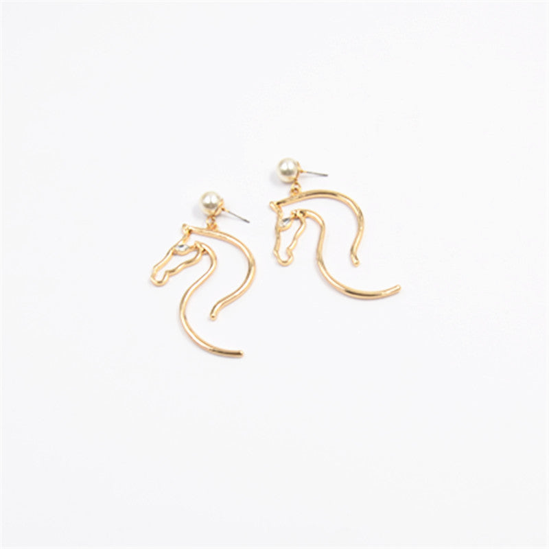 Fashion Horse Head Earrings Female Temperament European and American Exaggerated Ear Jewelry