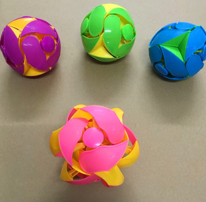 Plastic Children Kids Indoor Outdoor Sports Training Transformation Magic Ball Educational Interactive Games Toys Changed Ball