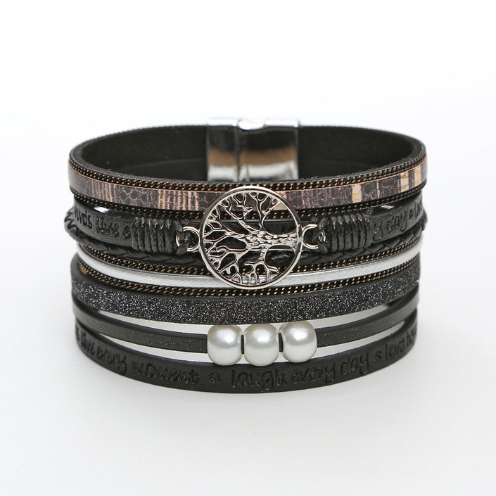 Pearl leather bracelet with magnet clasp
