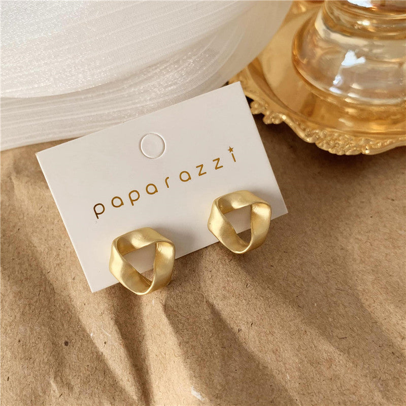 Vintage High Sense Matte Frosted Triangle Round Earrings
