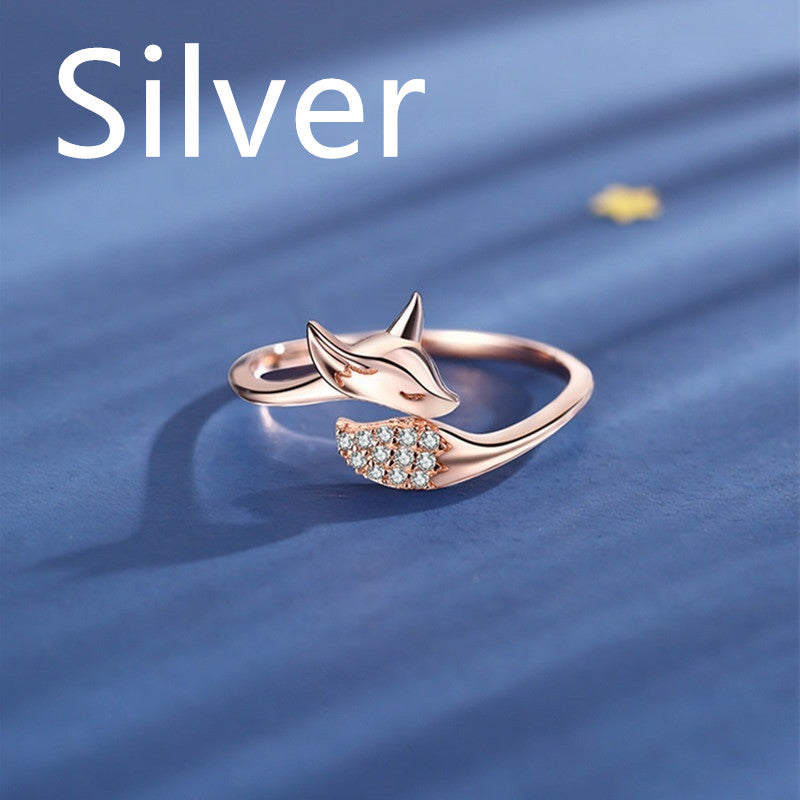 Lovely rose gold fox ring
