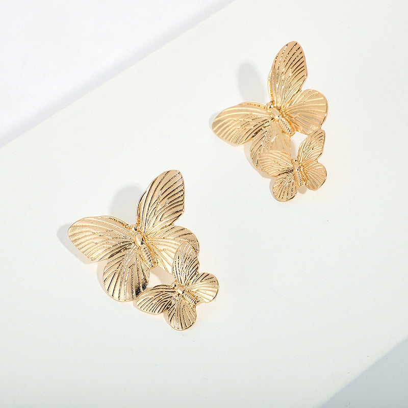 Retro Ancient Ways Aureate Exaggerated Size Butterfly Ear Nail Ear Act The Role Ofing Female