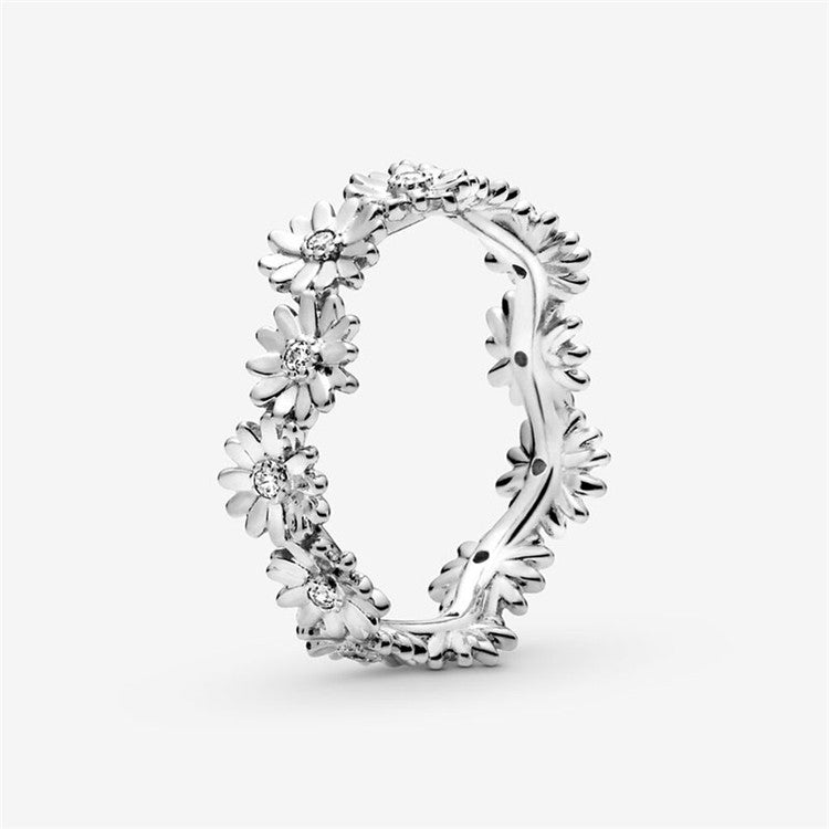 Fashion Simple Sterling Silver Daisy Ring