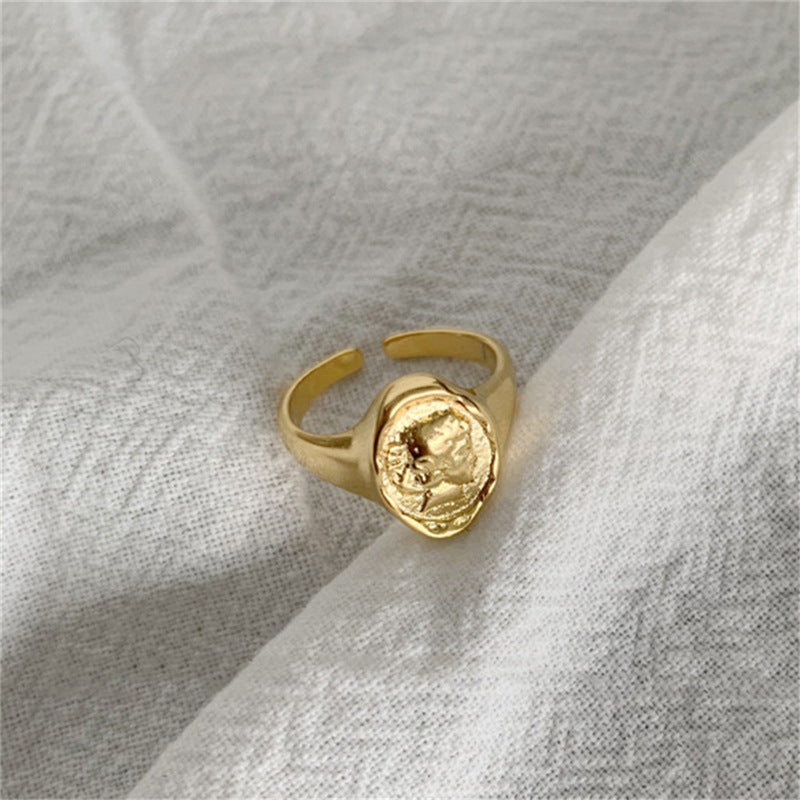 Metallic ring index finger ring