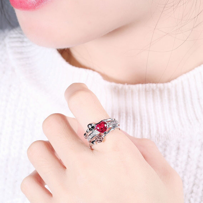 Skull zircon ring