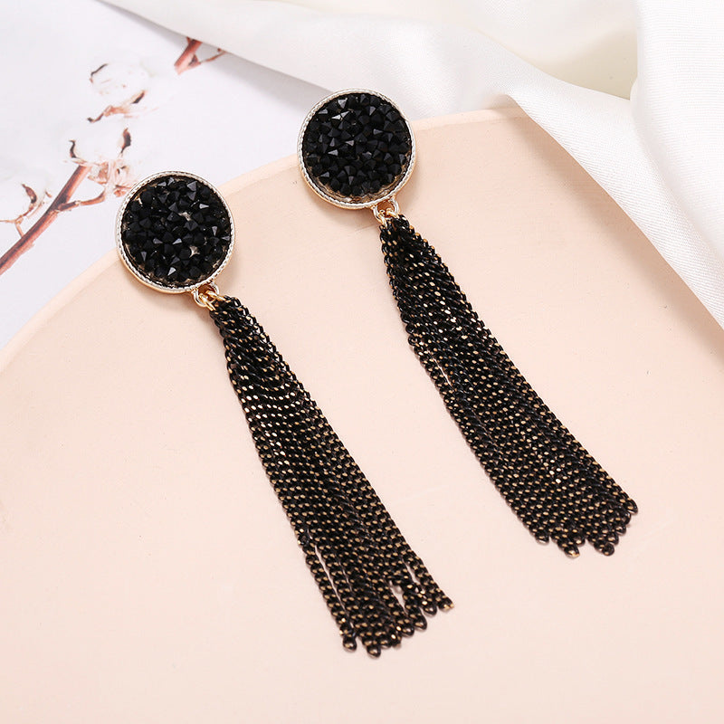 Diamond circle matte earrings earrings Japan and South Korea simple charm full diamond fashion wild earrings