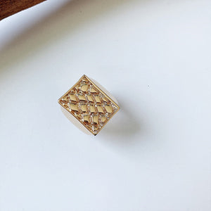 Metallic ring index finger ring