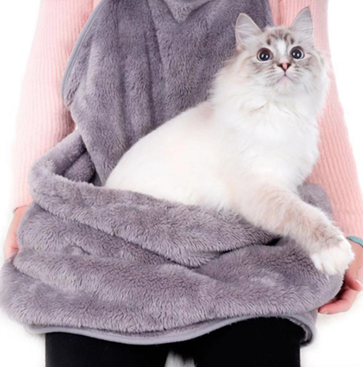 Pet out carrying bag cat cat bag with sleeping chest apron to prevent clothing