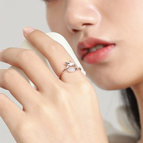 Lovely rose gold fox ring