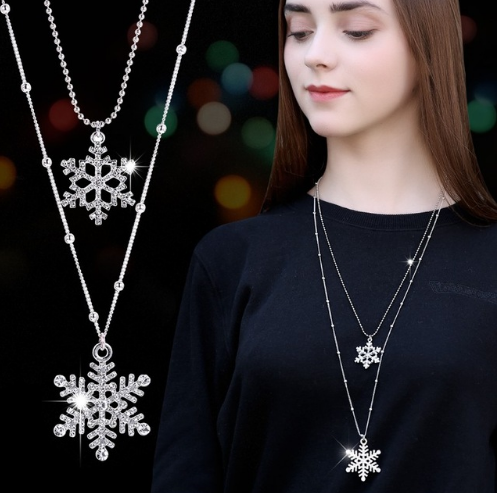 Korean fashion accessories, sweater chain, Crystal Snowflake Necklace, long necklace necklace, tassel sweater chain