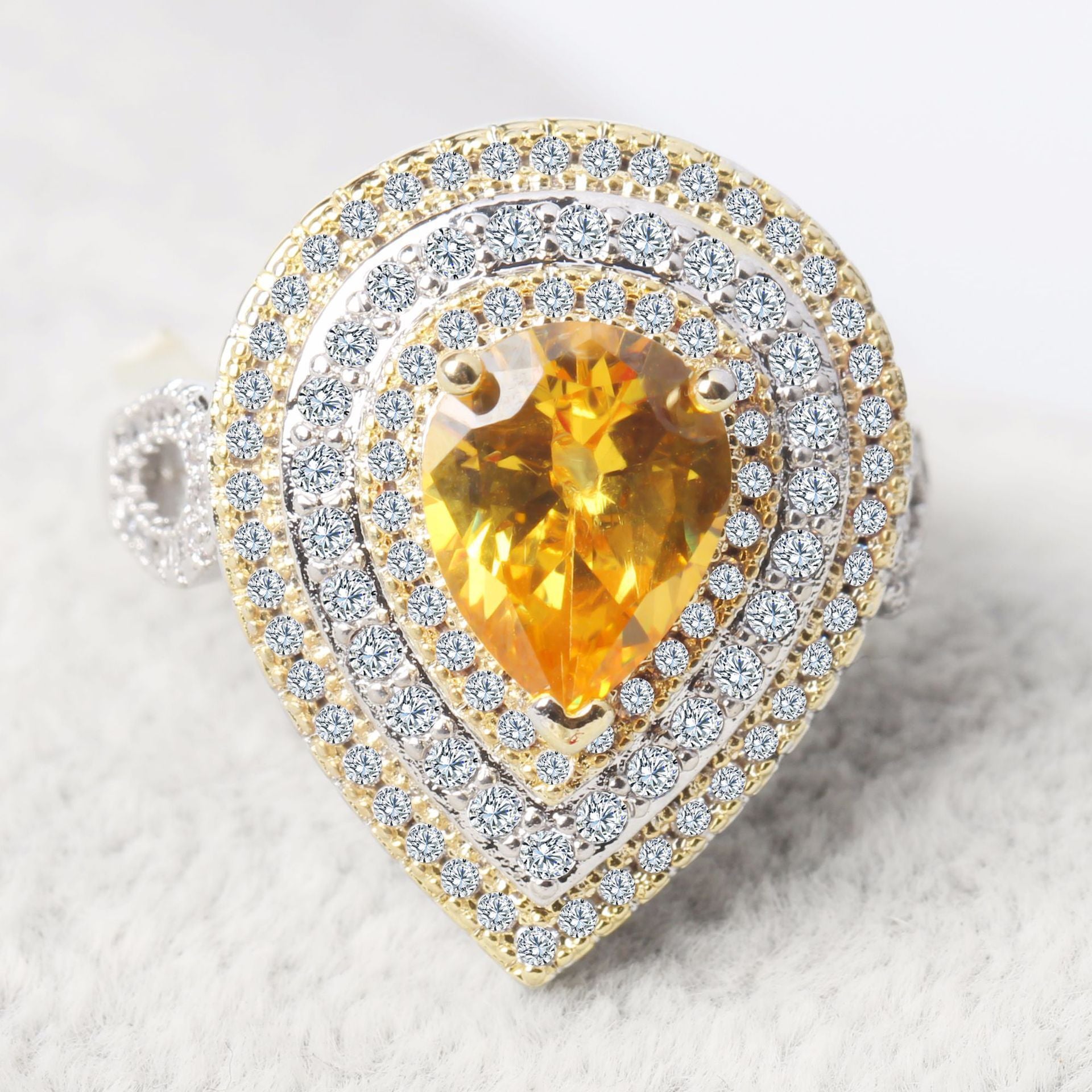 Hot Europe and America exaggerated ring Water drop diamond foreign trade classic Zircon yellow diamond wedding diamond ring