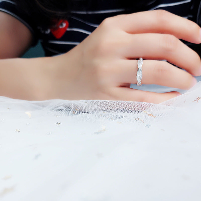 Timeless elegant Ring Jewelry