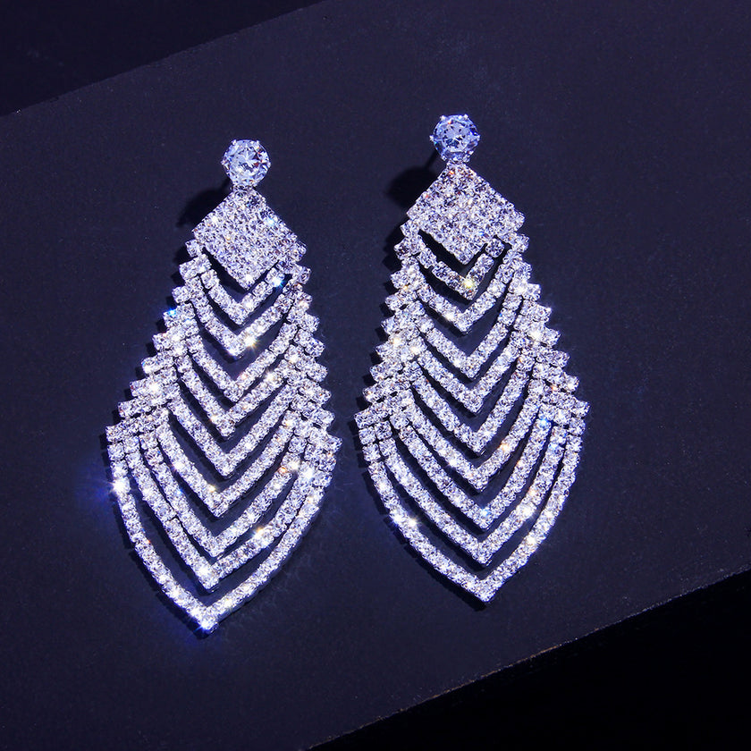 Crystal Long Diamond Leaf Earrings Personality Super Flash Hollow Diamond Stud Earrings