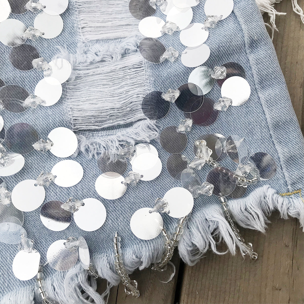 Alpscommerce Beaded denim shorts with high waist