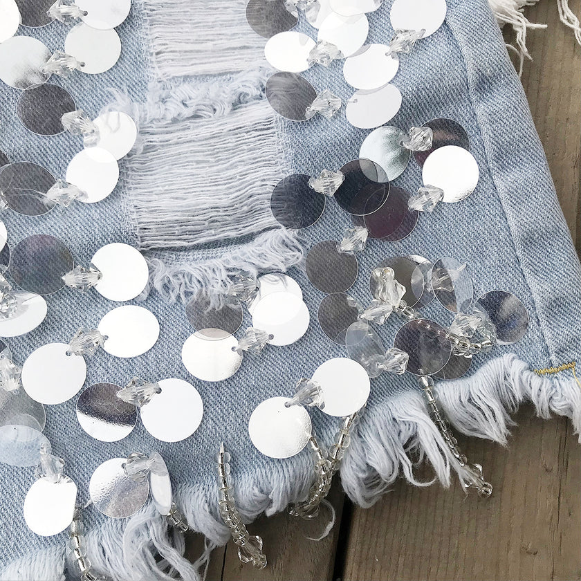 Alpscommerce Beaded denim shorts with high waist