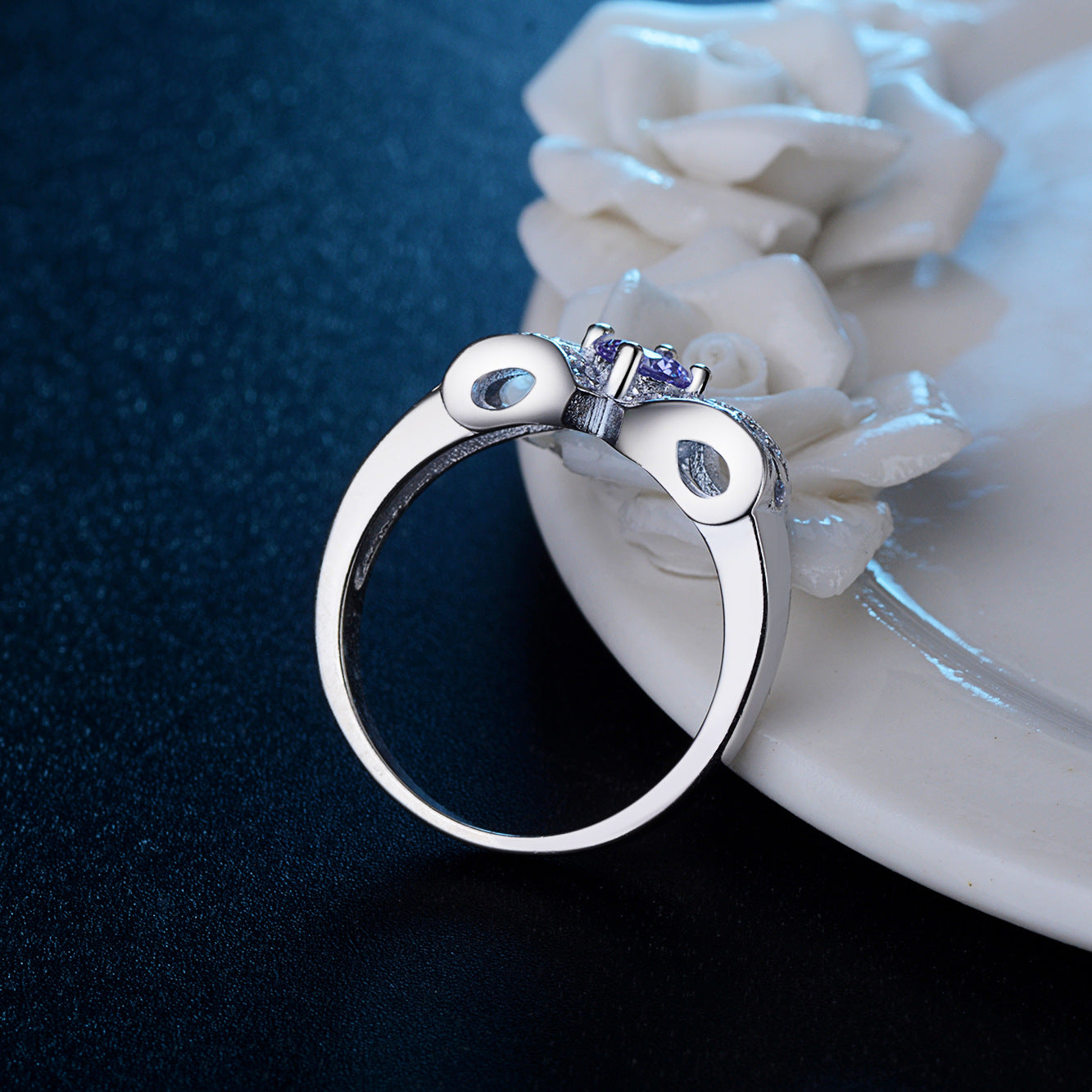Creative Micro-inlaid Zircon Double Ring Purple Ladies Crystal Ring