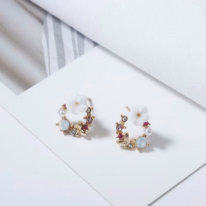 Cute Korean Personality Small Flower Stud Earrings For Women Temperament Simple Fashion Metal Female Stud Earrings