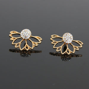 Lotus-shaped diamond-studded pierced earrings