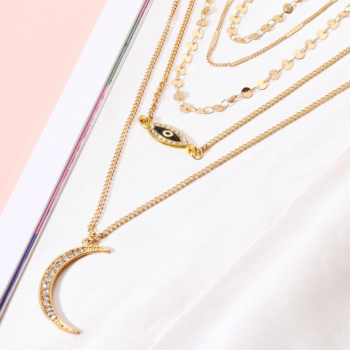 Retro exaggerated multi-layer necklace