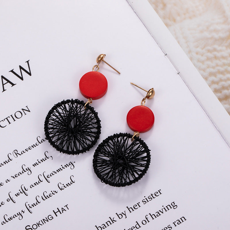 Diamond circle matte earrings earrings Japan and South Korea simple charm full diamond fashion wild earrings