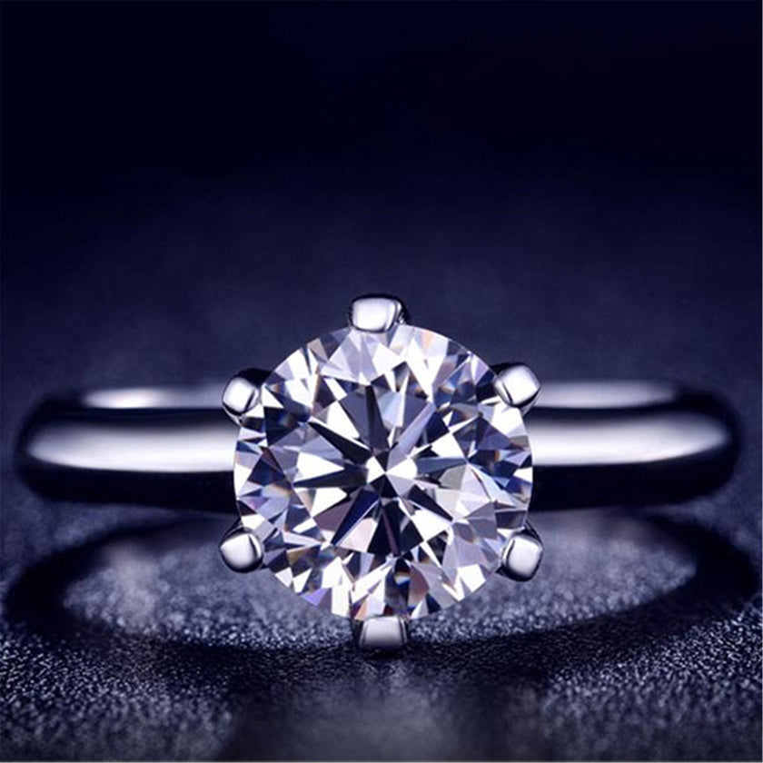 Six claw mosangite ring lady