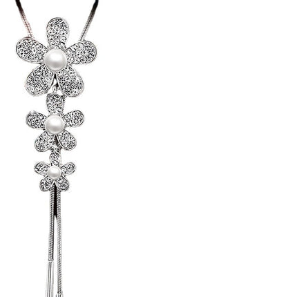 Korean fashion accessories, sweater chain, Crystal Snowflake Necklace, long necklace necklace, tassel sweater chain