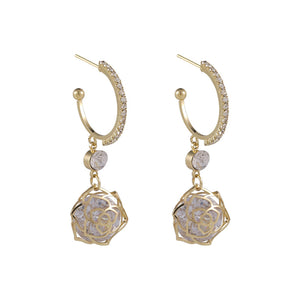 Sparkling Inlaid Zirconium Hollow Rose Zircon Earrings