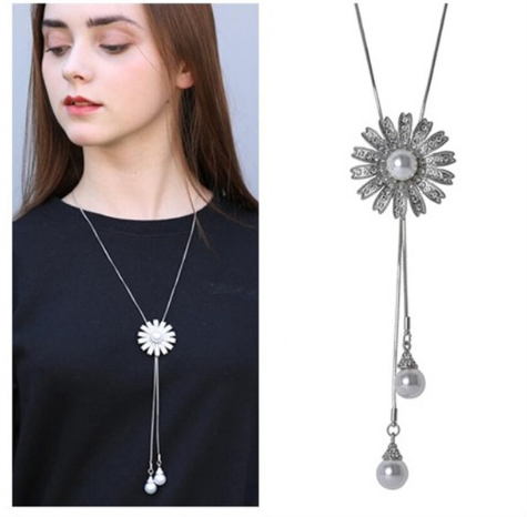 Korean fashion accessories, sweater chain, Crystal Snowflake Necklace, long necklace necklace, tassel sweater chain