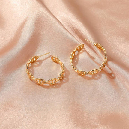 Exaggerated Geometric Hollow Cold Wind C-Shaped Earrings