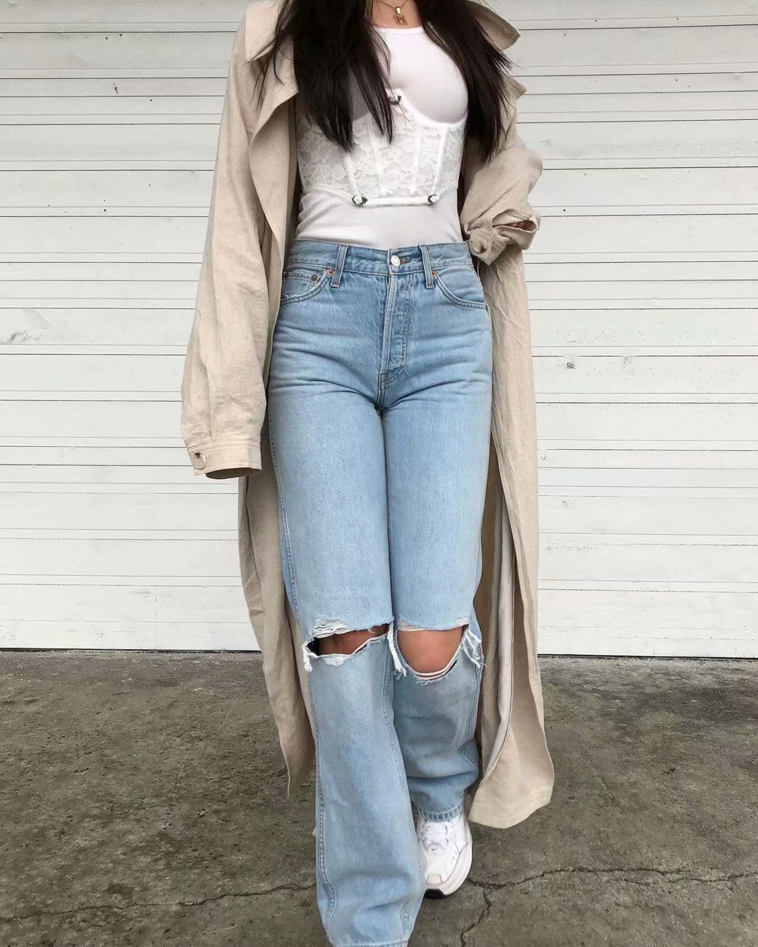 Double-knee Holes Rolled Edge Mopping Jeans